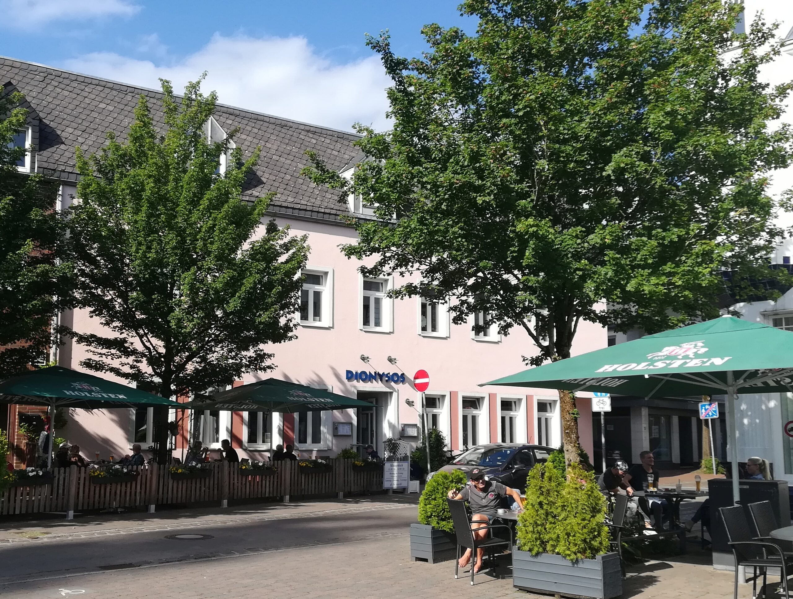 Dionysos Nortorf außen