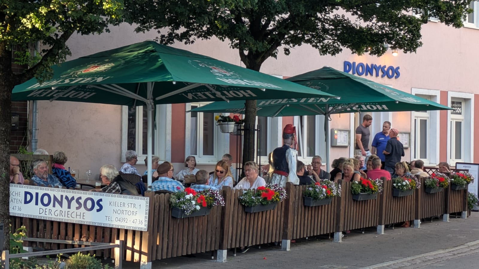 Dionysos Nortorf außen